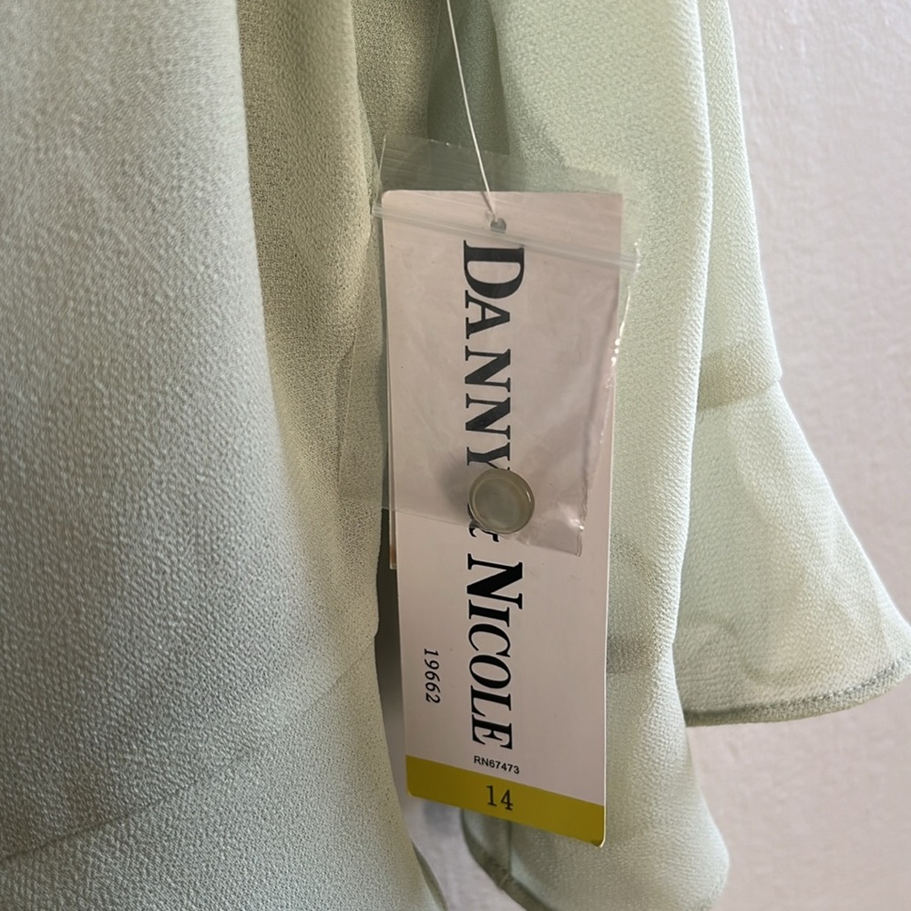 Danny & Nicole Mint Green Blazer - Picture 7 of 9